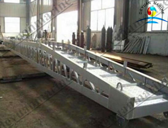 Aluminum Gangway with Hardwood Steps